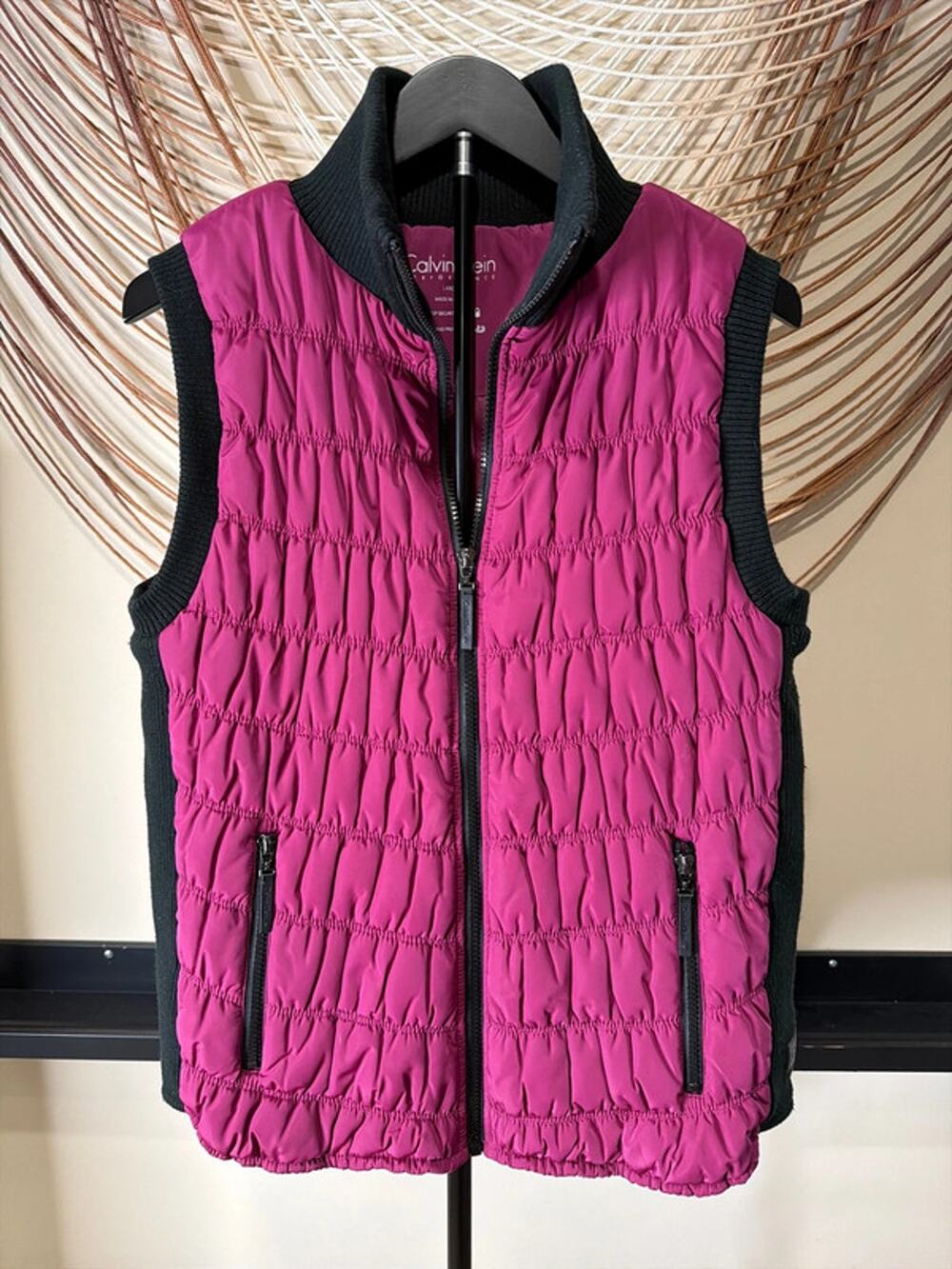 Calvin Klein performance puffer quilted vest L 3473